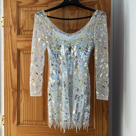 Sparkly long sleeve mini dress with round neckline - size 1/2 - white/sparkles - Picture 5 of 9